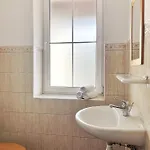 Duzy Apartament Z Ogrodkiem I Parkingiem By Noclegi Renters Gdynia